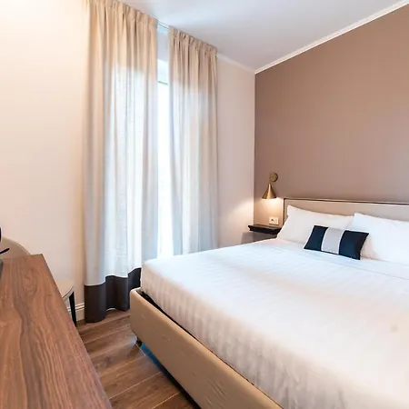 Hotel Del Conte Laveno-Mombello